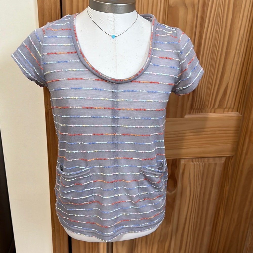 Threads. 4 Thought Xs Gray W / Multi Colored Top … - image 1